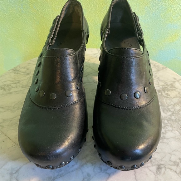 Dansko Ryder Riveted Clogs - Picture 4 of 11
